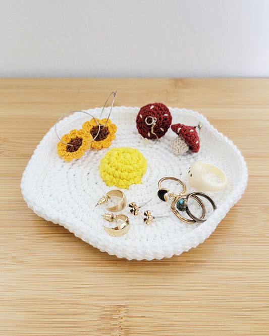 Crochet Pattern: Egg Trinket Dish