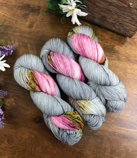 HELLOhappy Mothers Day Crochet Gift Guide 2022