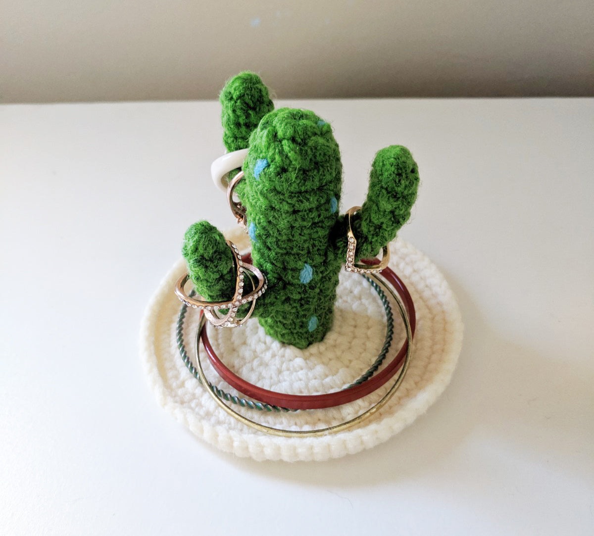 Crochet Pattern: Cactus Jewelry Holder