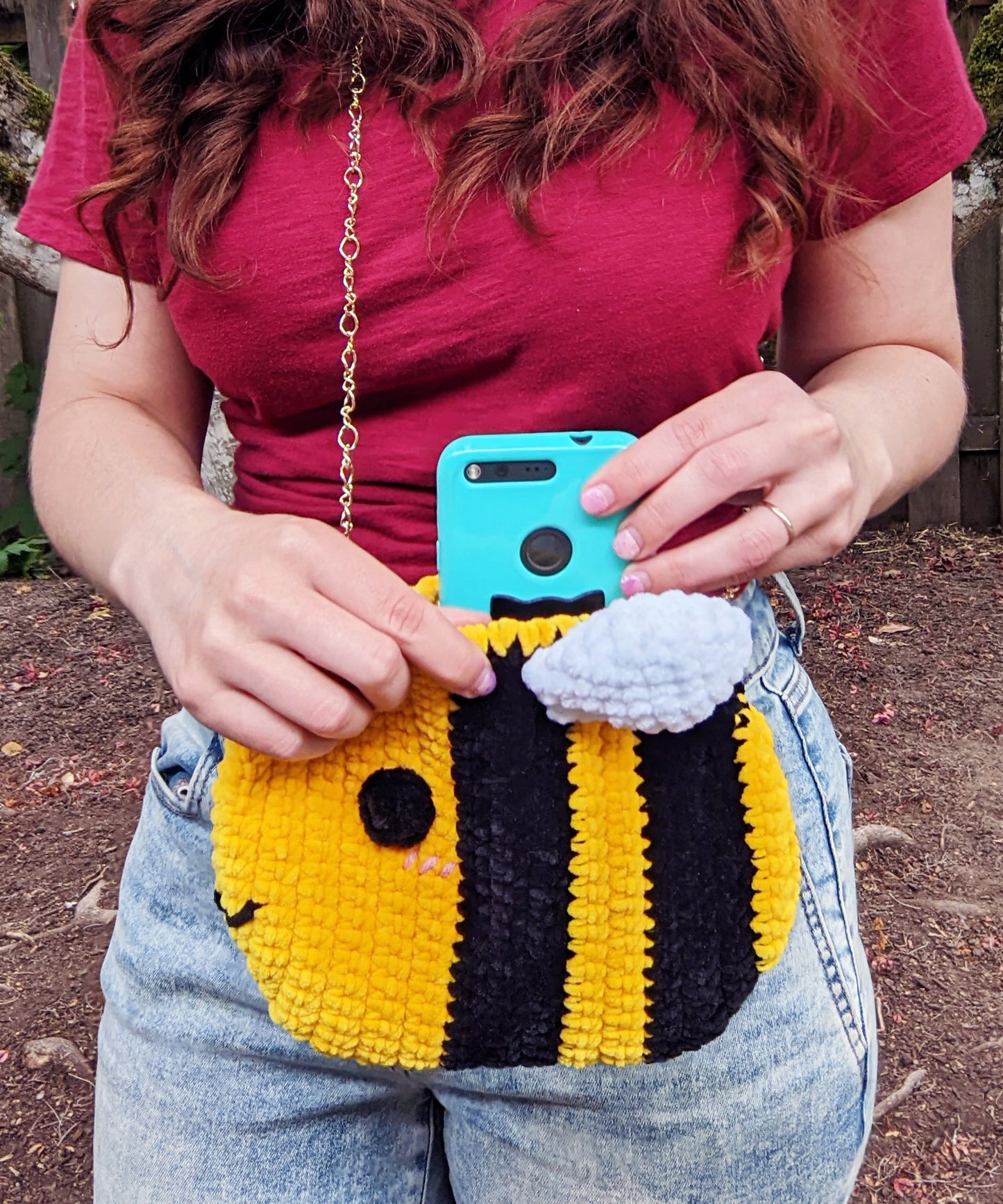 Fuzzy Chonky Bee Crossbody Bag - Hand crocheted purse