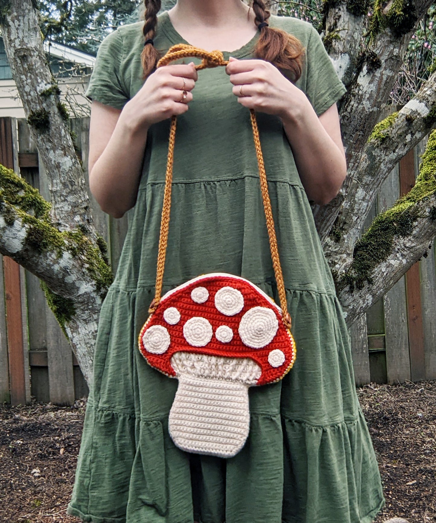Crochet Pattern: Crossbody Mushroom Bag