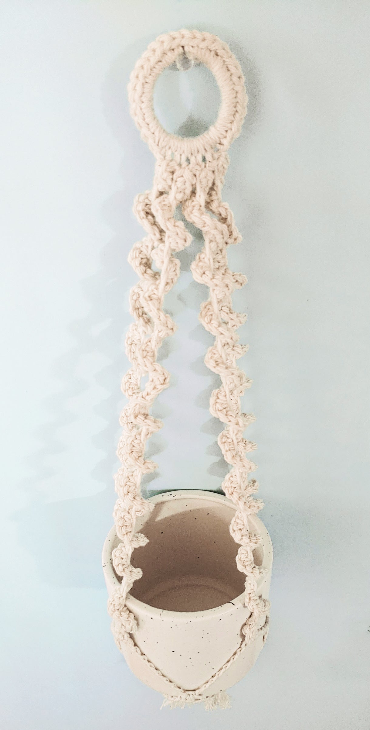 Crochet Pattern: Twisted Faux Macrame Hanging Air Planter