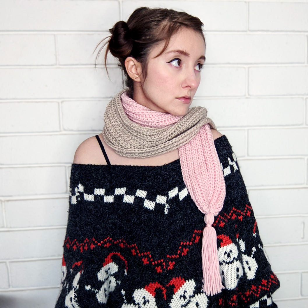 Crochet Pattern: Two Toned Tassel Scarf