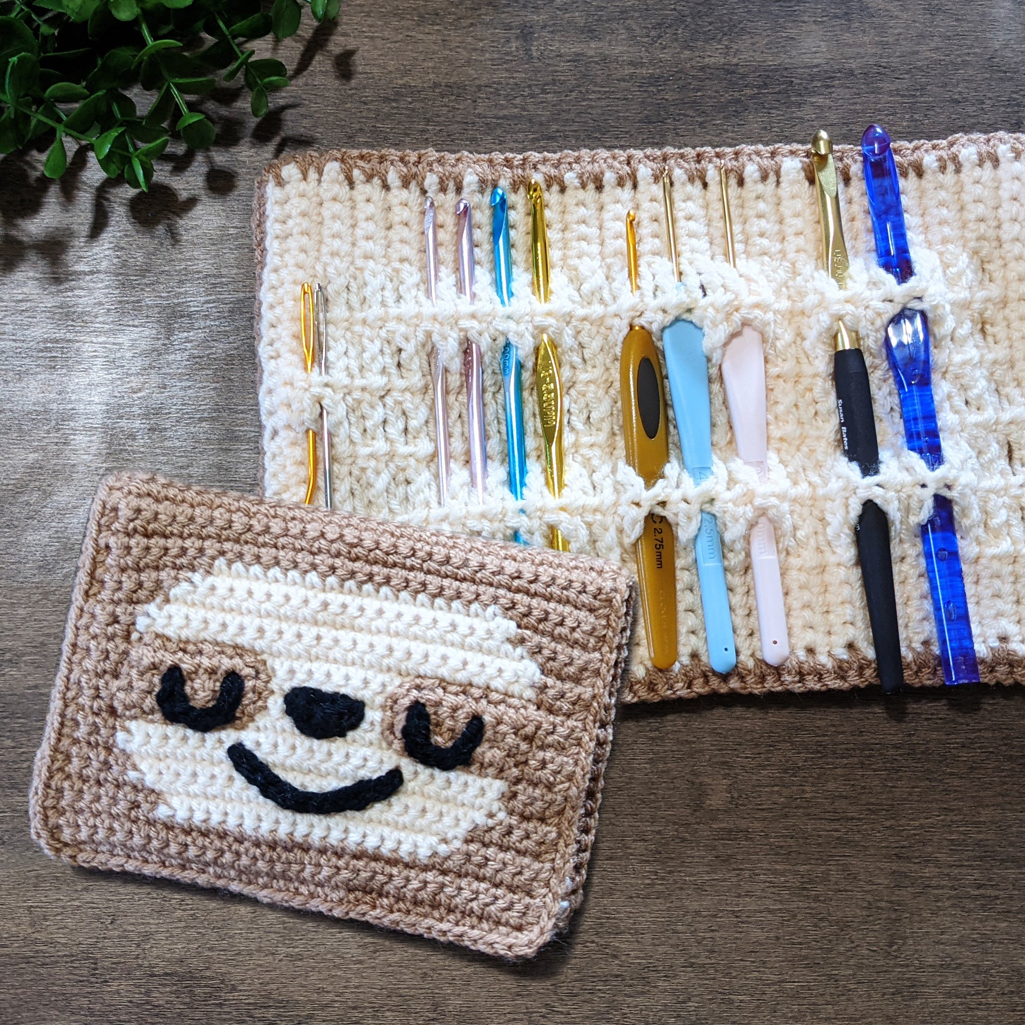 43Pcs Crochet Hook Set with Storage Bag Cashew Pattern Crochet