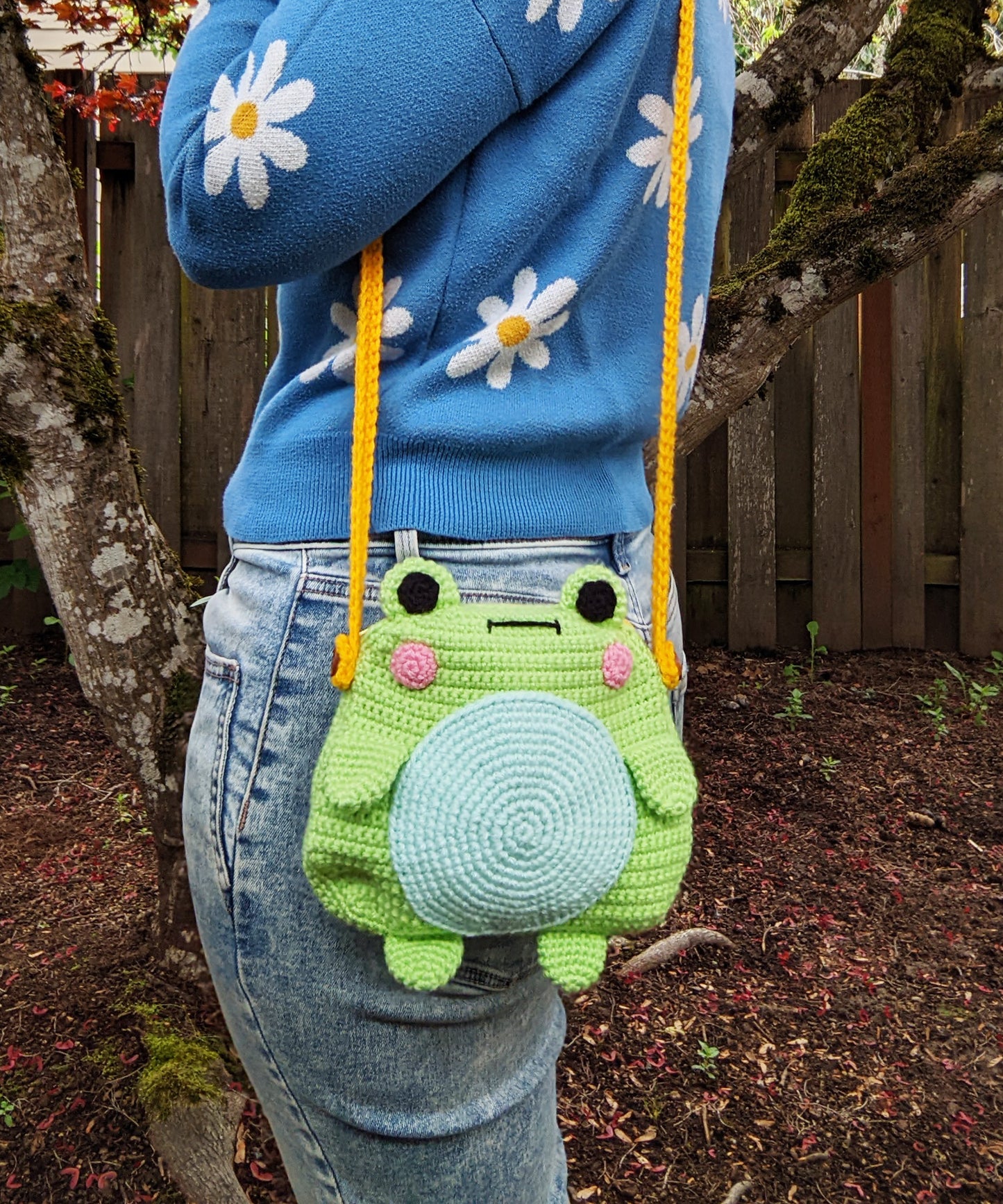 Crochet Pattern: Crossbody Froggy Bag