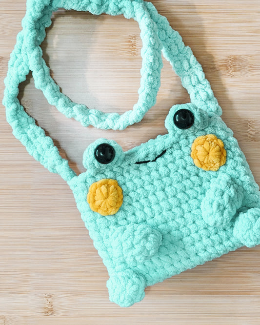 Crochet Pattern: Froggy Plushie Phone Bag