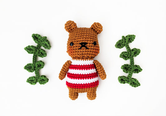 How to make crochet leaf laurels