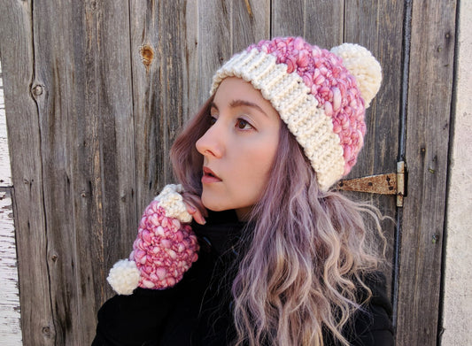 Crochet Pattern: Buttercream hat & fingerless gloves set
