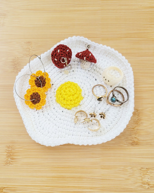 Crochet Pattern: Egg Trinket Dish