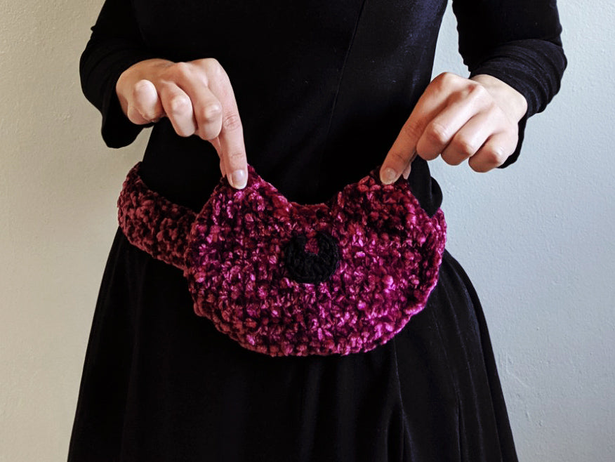 Crochet Pattern: Velvet Moon Cat Belt Bag