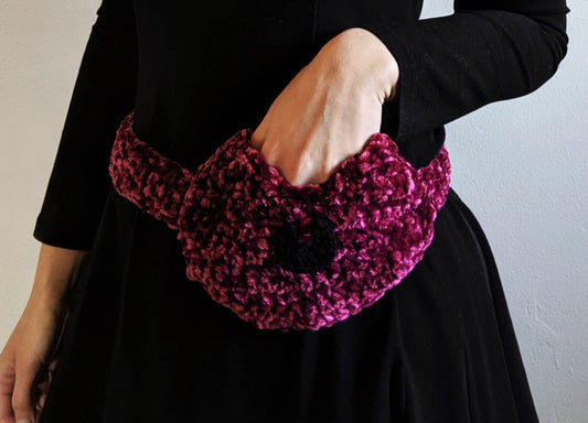 Crochet Pattern: Velvet Moon Cat Belt Bag