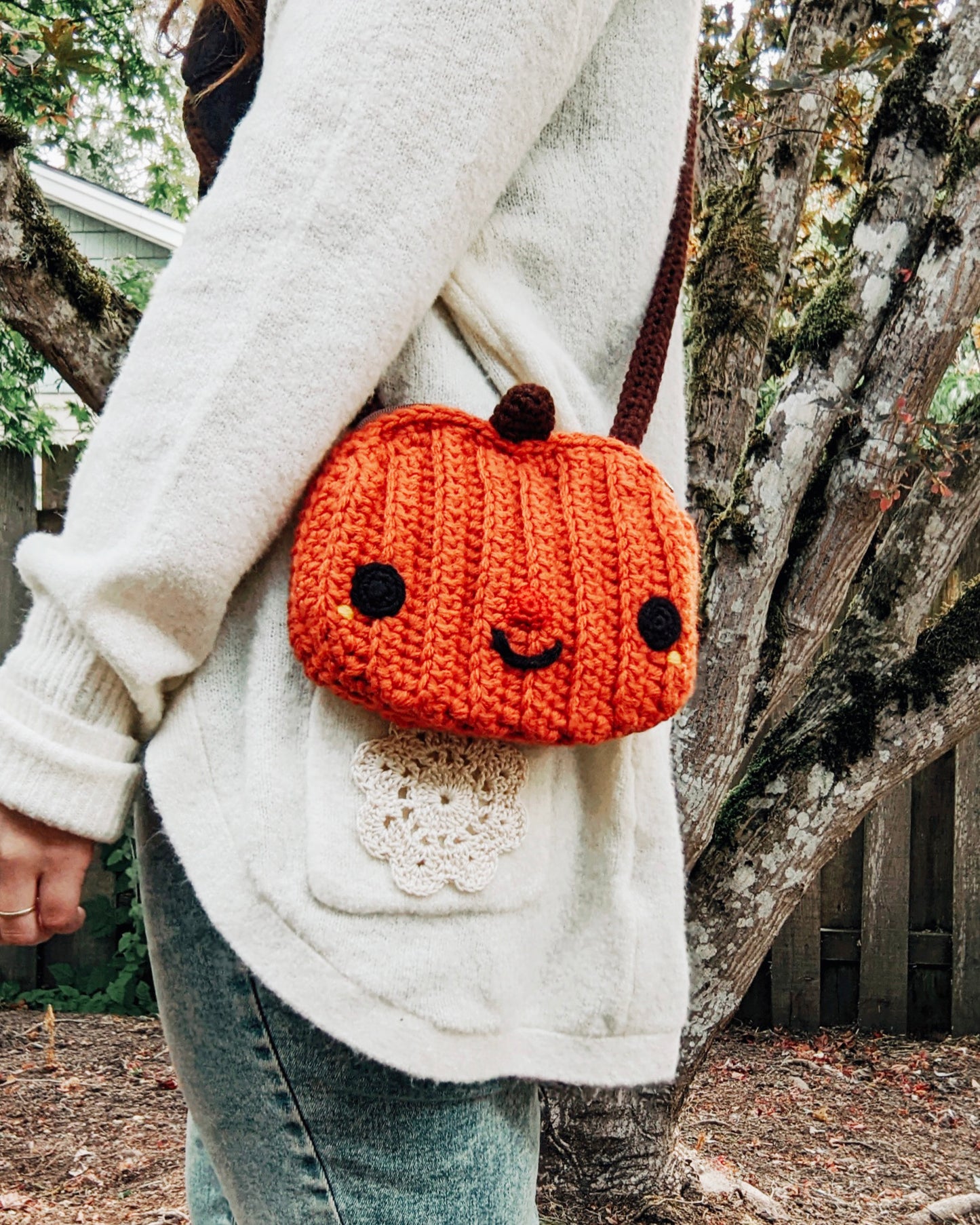 Crochet Pattern: Crossbody Pumpkin Bag