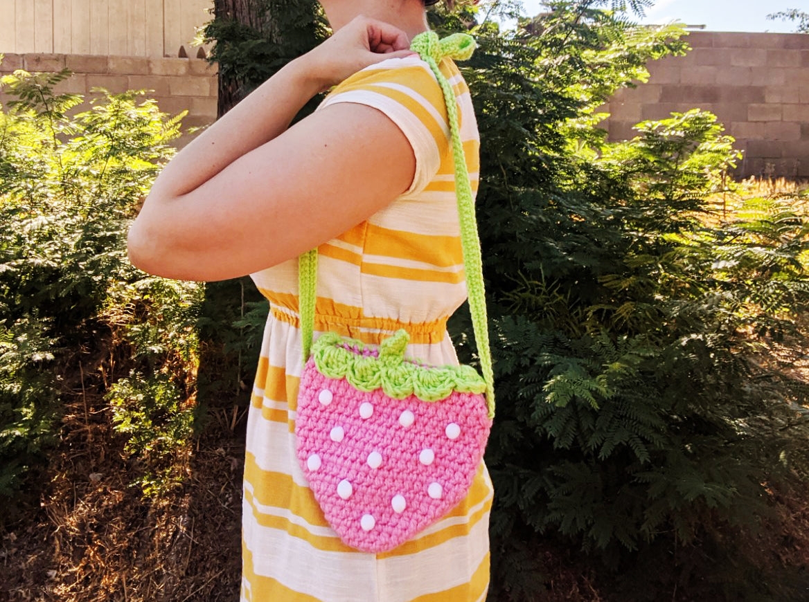 Crochet Pattern: Strawberry Crossbody Bag