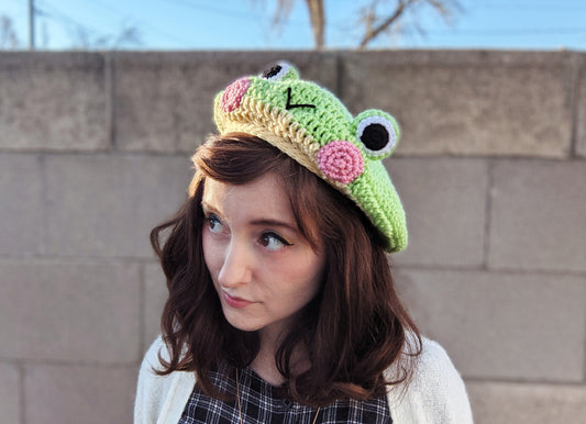 Kawaii Froggy Beret