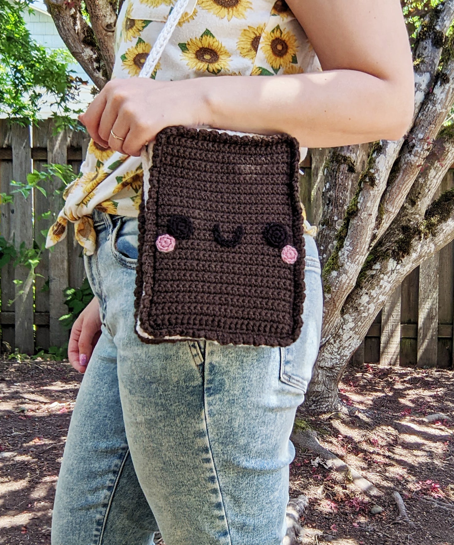 Crochet Pattern: Ice Cream Sandwich Crossbody Bag