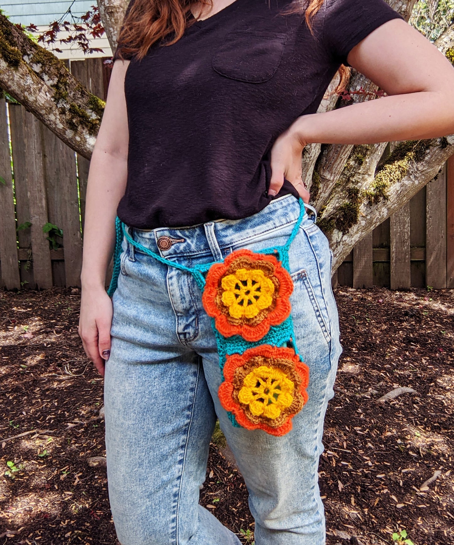 Crochet Pattern: Retro 70s Flower Bag